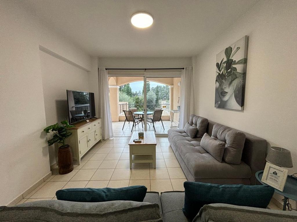 Cozy Apartment In Paphos Beautiful Complex 外观 照片