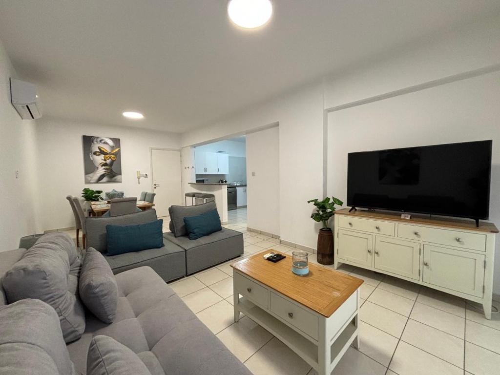 Cozy Apartment In Paphos Beautiful Complex 外观 照片