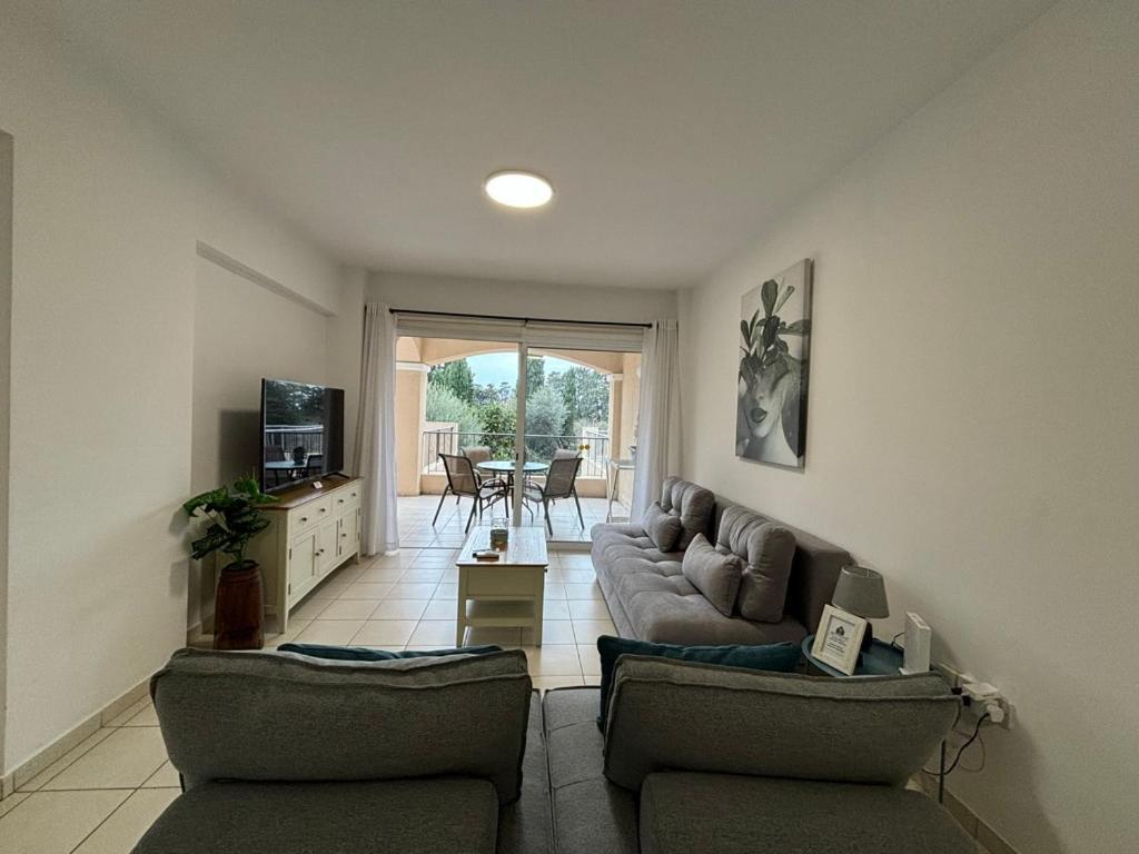 Cozy Apartment In Paphos Beautiful Complex 外观 照片